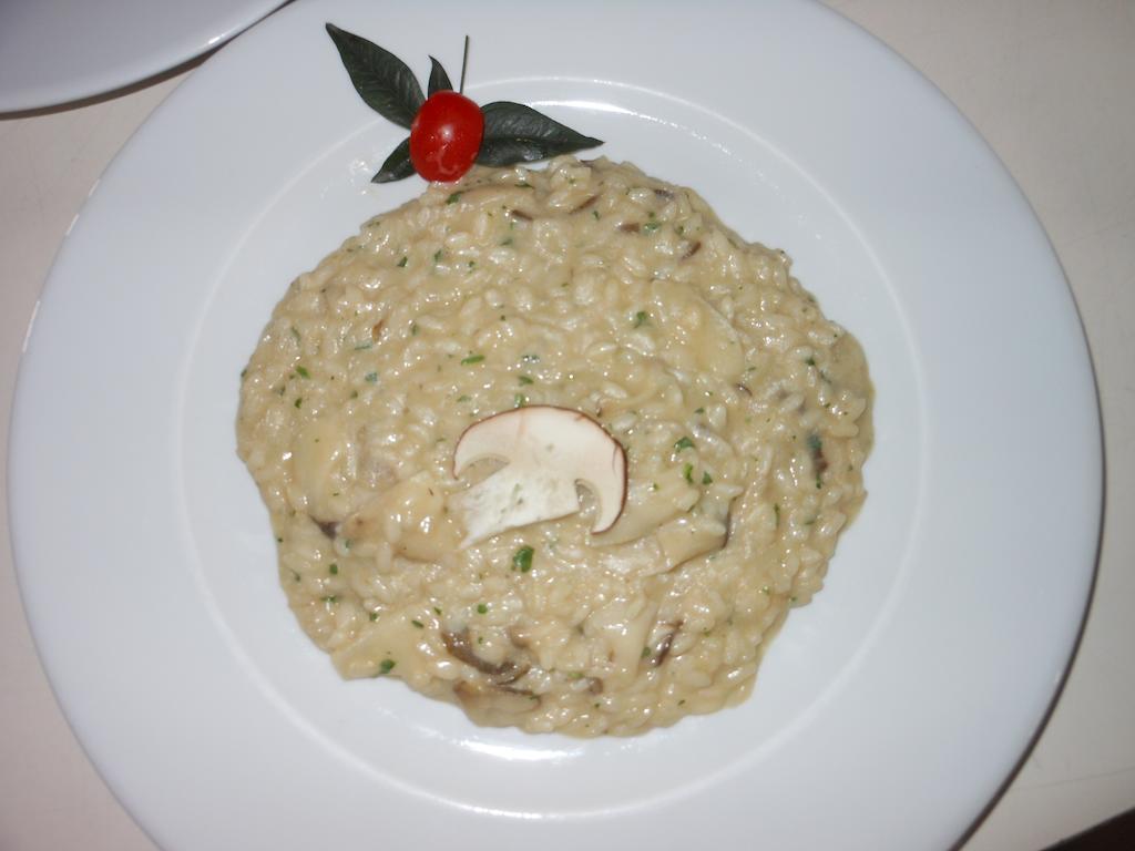 Agriturismo Cassinazza Orsenigo エクステリア 写真