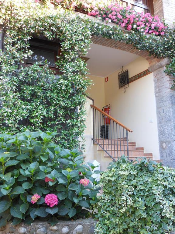 Agriturismo Cassinazza Orsenigo エクステリア 写真