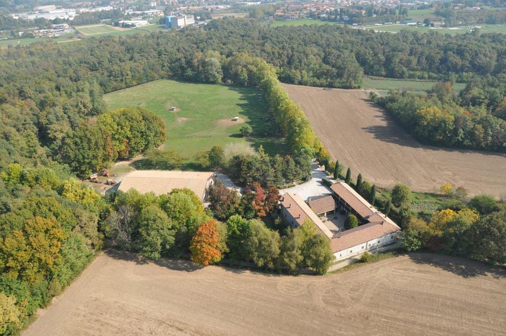 Agriturismo Cassinazza Orsenigo エクステリア 写真