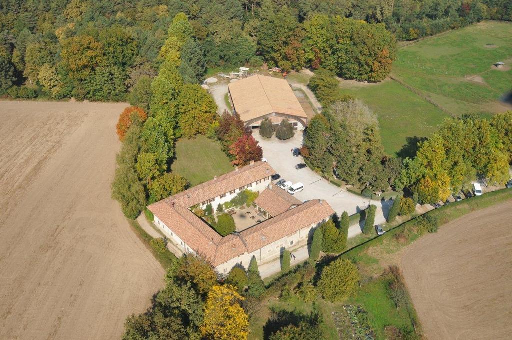 Agriturismo Cassinazza Orsenigo エクステリア 写真